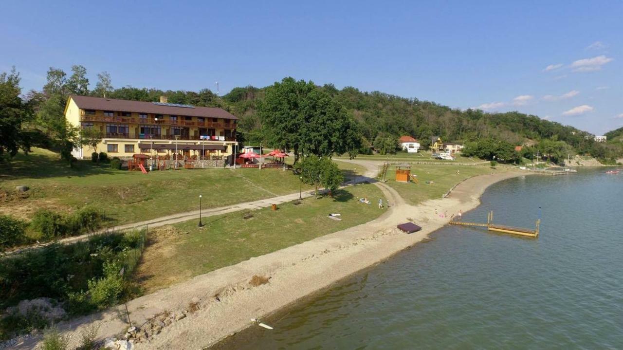 Penzion Anima Hotel Kaluza Bagian luar foto