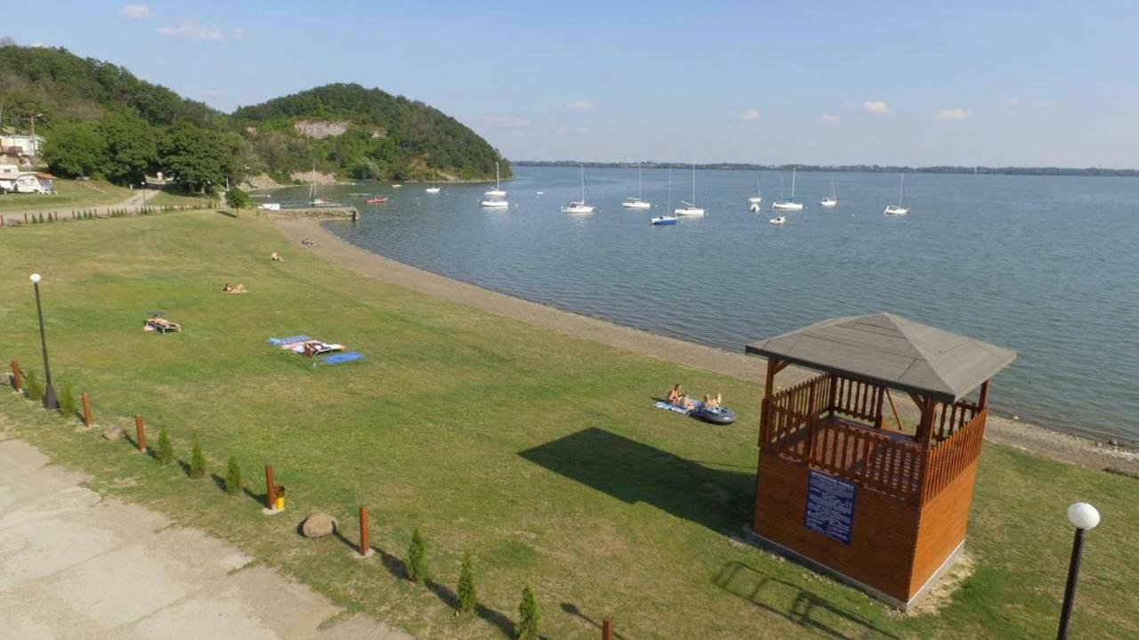 Penzion Anima Hotel Kaluza Bagian luar foto