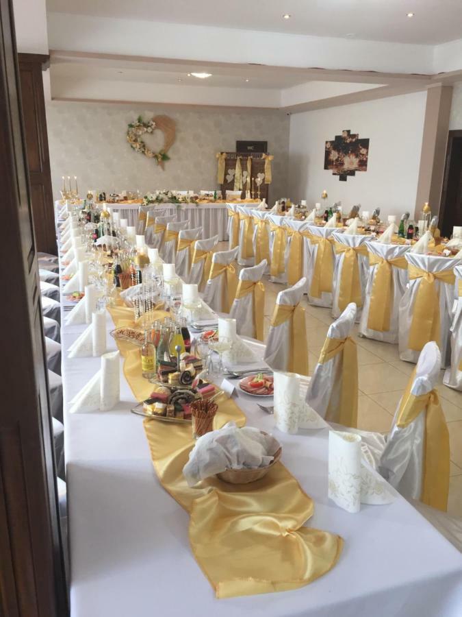 Penzion Anima Hotel Kaluza Bagian luar foto